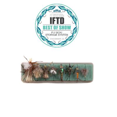 Tacky Fly Dock